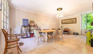 Sale Village house La Tour-d'Aigues