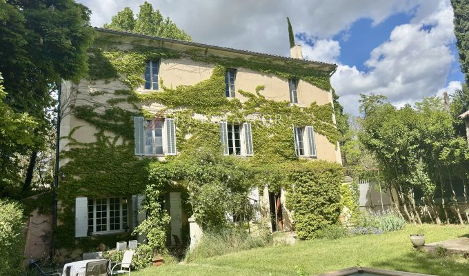 Sale Village house La Tour-d'Aigues