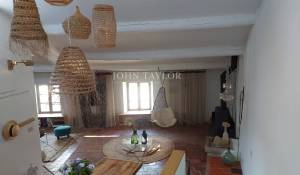 Sale Village house Lourmarin