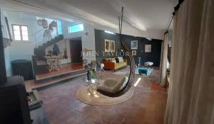 Sale Village house Lourmarin