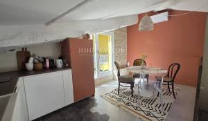 Sale Village house Lourmarin
