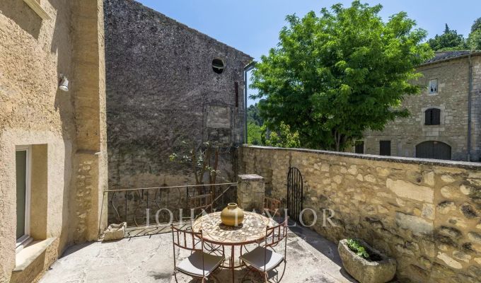Sale Village house Oppède
