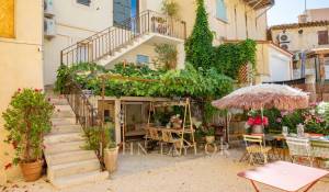 Sale Village house Saint-Cyr-sur-Mer