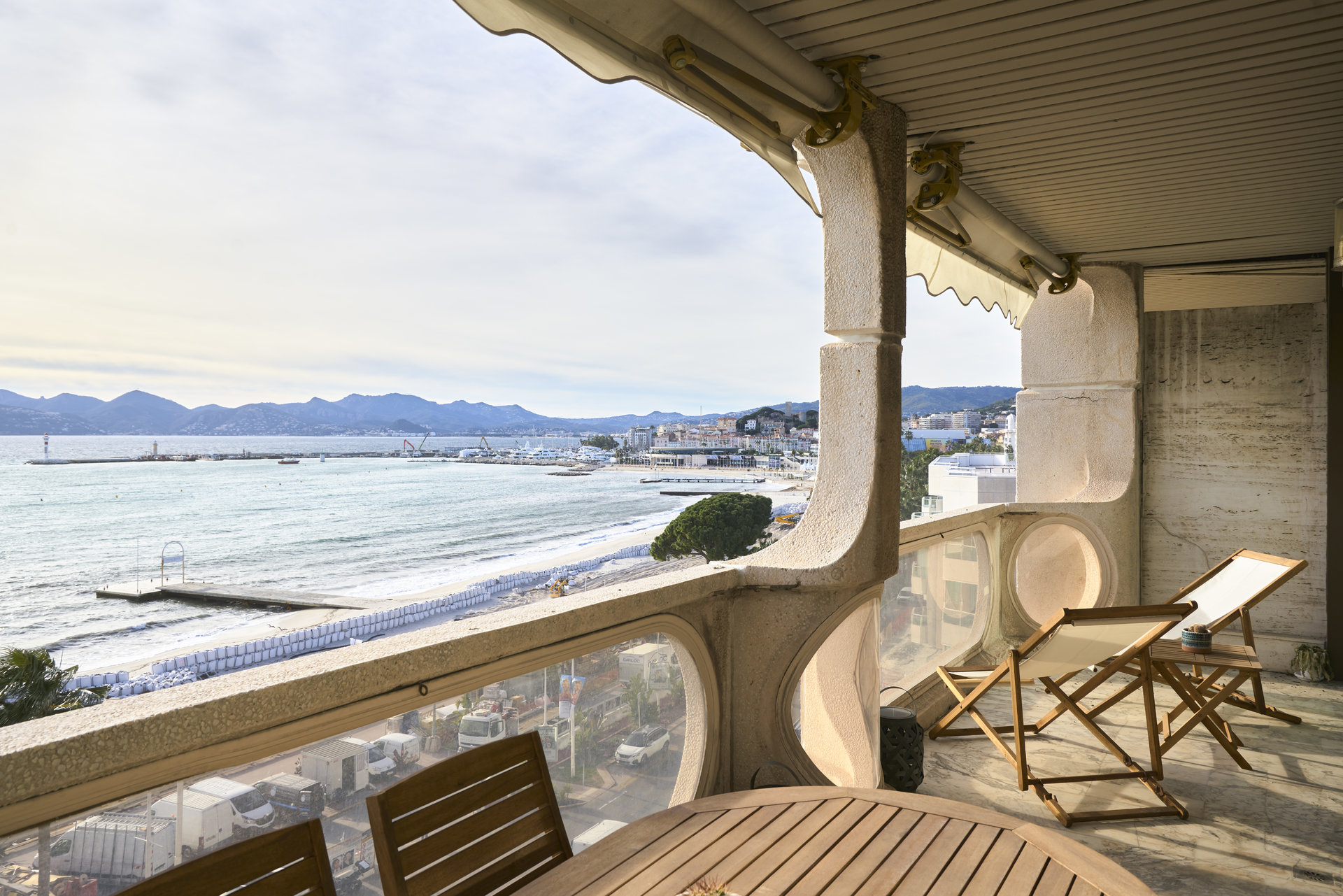 Ad Seasonal rental Apartment Cannes (06400), 4 Capacity refL1169CA