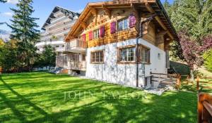Seasonal rental Chalet Crans-Montana