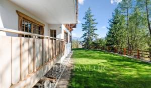 Seasonal rental Chalet Crans-Montana