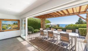 Seasonal rental House Èze