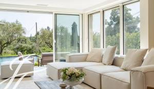 Seasonal rental House Valbonne