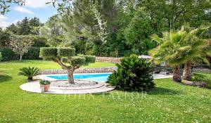 Seasonal rental House Valbonne