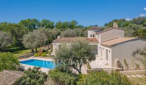 Seasonal rental House Valbonne