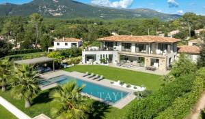 Seasonal rental House Valbonne