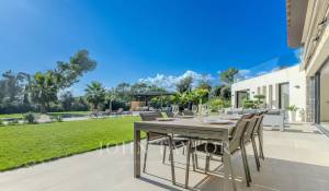 Seasonal rental House Valbonne