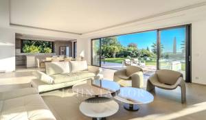 Seasonal rental House Valbonne