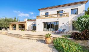 Seasonal rental House Valbonne