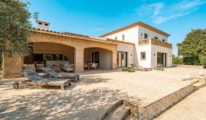 Seasonal rental House Valbonne