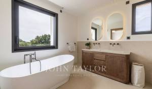 Seasonal rental House Valbonne