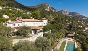 Seasonal rental House Vence