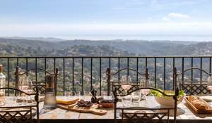 Seasonal rental House Vence
