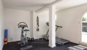 Seasonal rental House Vence