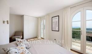 Seasonal rental House Vence