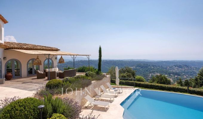 Seasonal rental House Vence