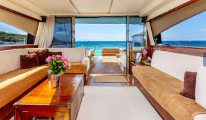 Seasonal rental Motor Yacht Saint-Tropez