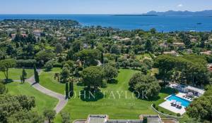 Seasonal rental Property Antibes