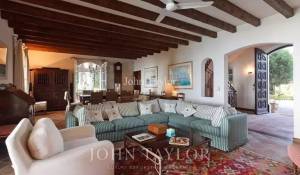 Seasonal rental Property Antibes