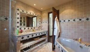 Seasonal rental Property Antibes