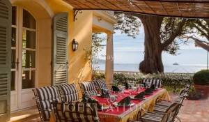 Seasonal rental Property Antibes