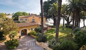 Seasonal rental Property Antibes