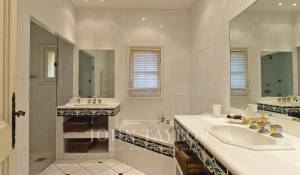 Seasonal rental Property Antibes