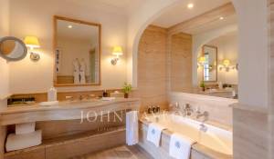 Seasonal rental Property Antibes