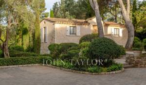 Seasonal rental Property Antibes