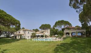Seasonal rental Property Antibes