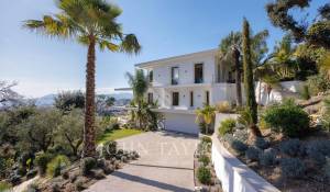Seasonal rental Property Cannes
