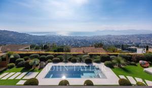 Seasonal rental Property Cannes