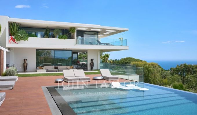 Seasonal rental Property Cannes