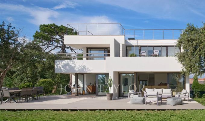 Seasonal rental Property Cannes