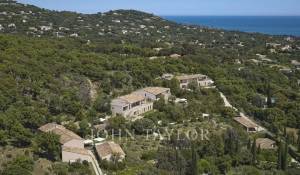 Seasonal rental Property Grimaud
