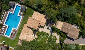 Seasonal rental Property Grimaud