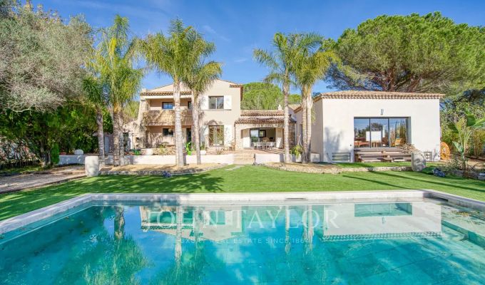 Seasonal rental Property Grimaud