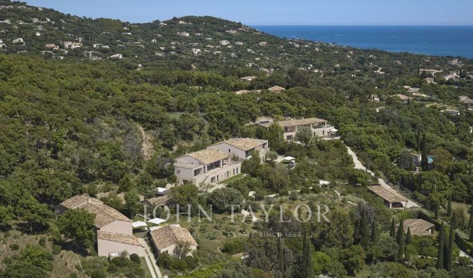 Seasonal rental Property Grimaud