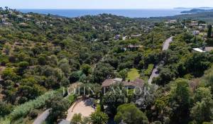 Seasonal rental Property La Croix-Valmer