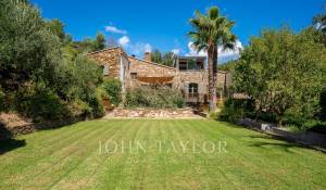 Seasonal rental Property La Croix-Valmer