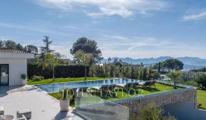 Seasonal rental Property Le Cannet