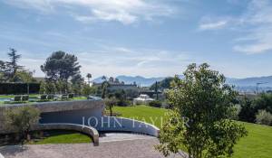 Seasonal rental Property Le Cannet