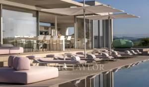 Seasonal rental Property Ramatuelle