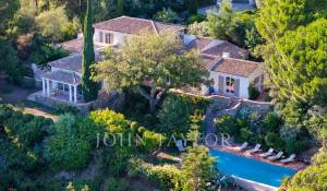 Seasonal rental Property Ramatuelle