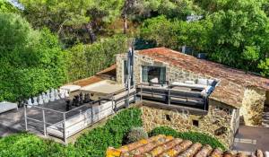 Seasonal rental Property Ramatuelle